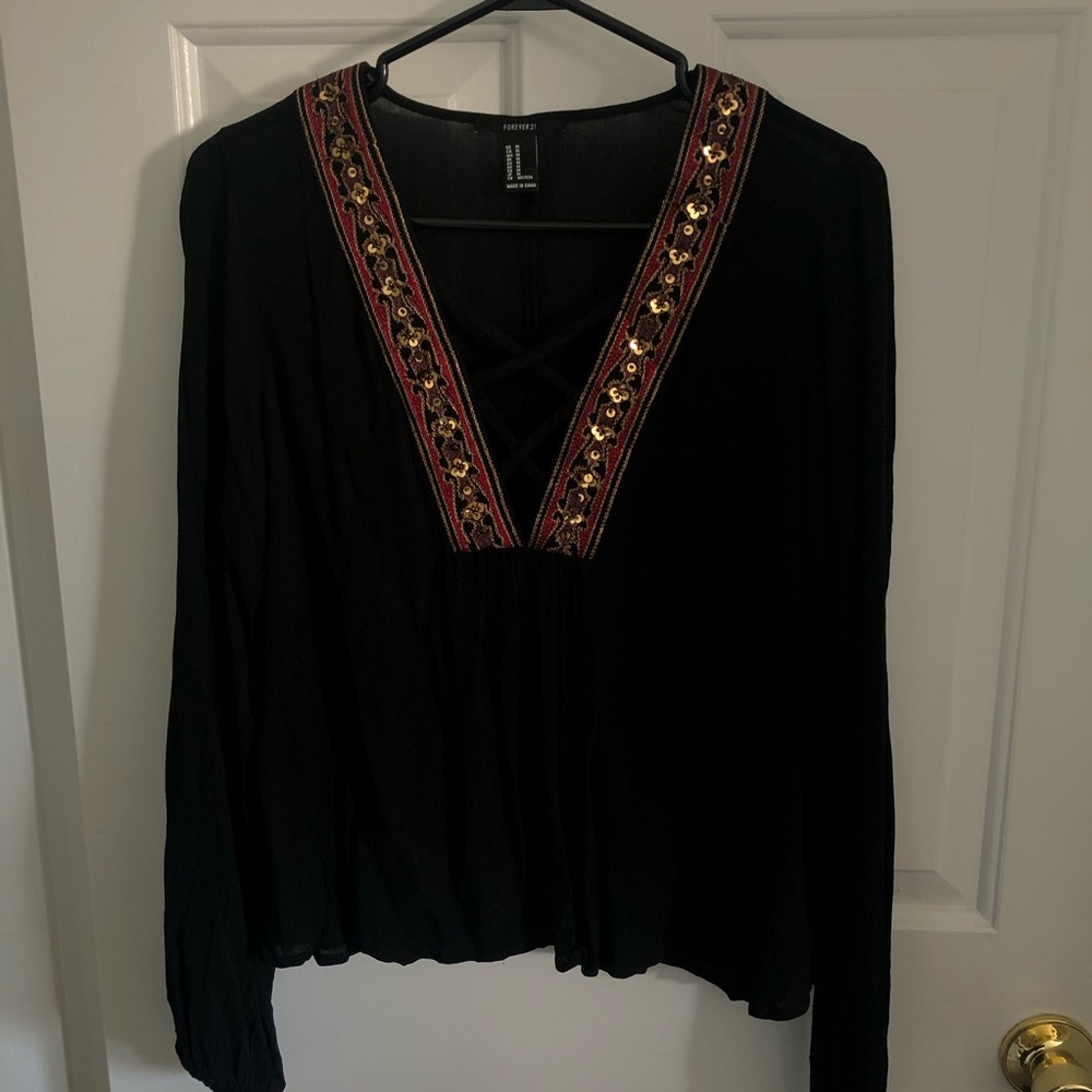 FOREVER 21 | Black V-neck Sequence Blouse/Top